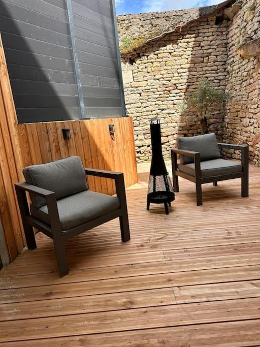Au Petit Langres Logement Centre-Ville Екстериор снимка